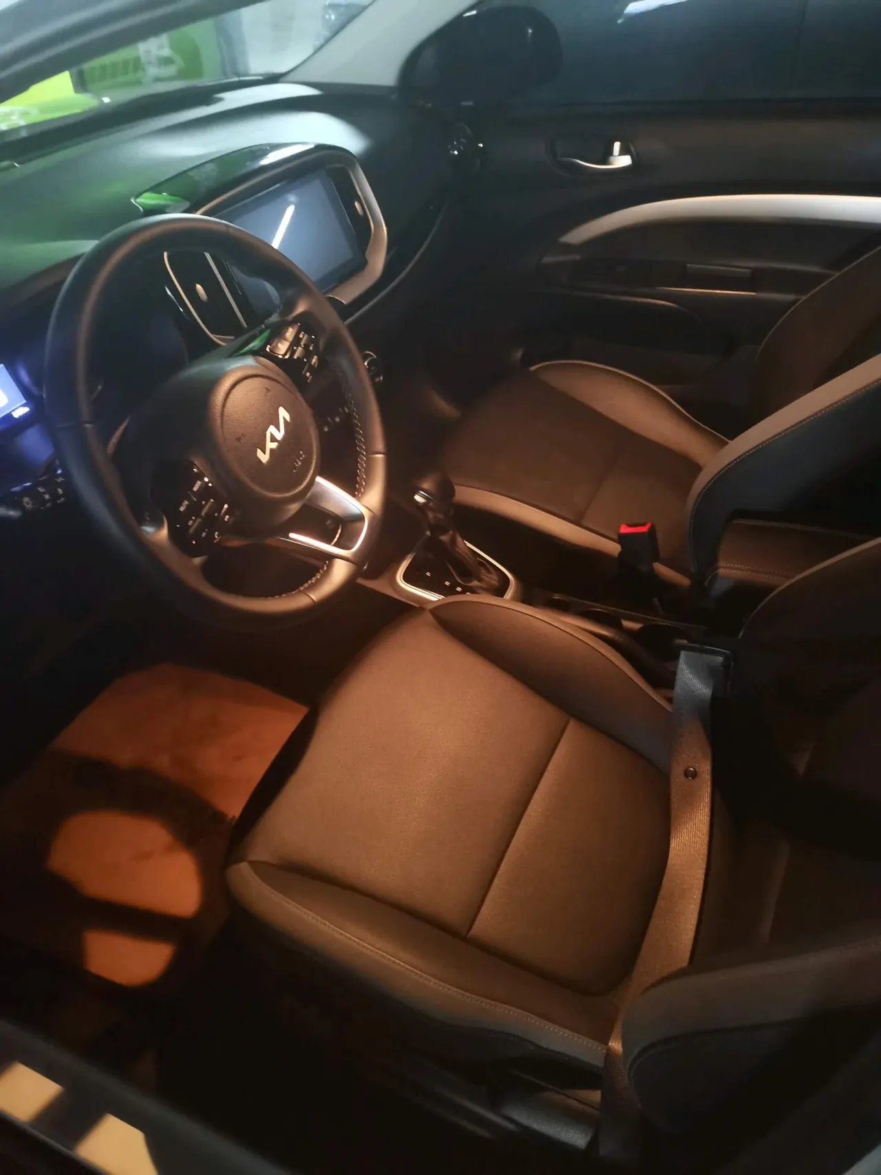 Kia 2026 Yi Run 1.4 Stepless Sunroof Edition Automatic Gear 4