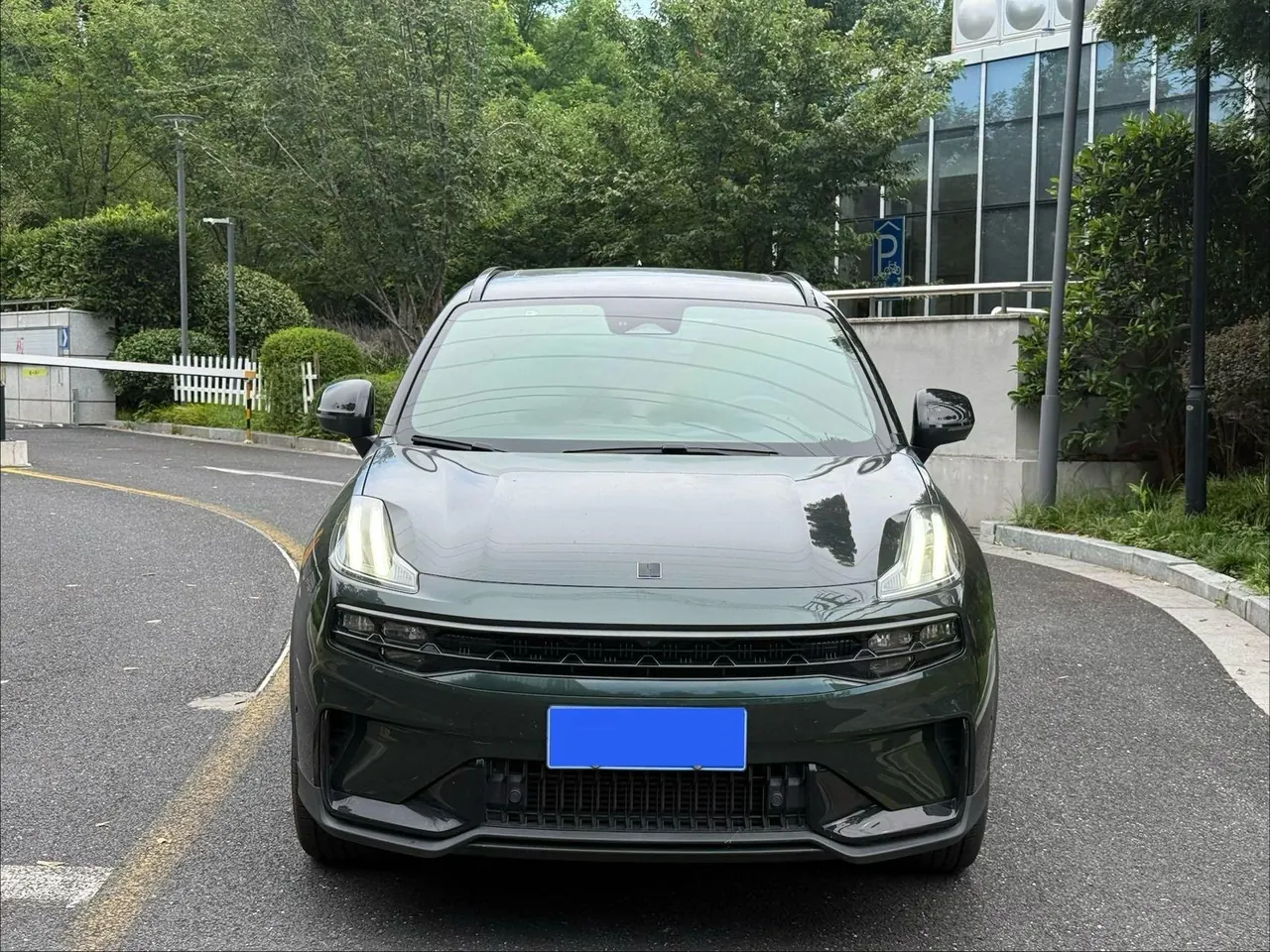LYNK&amp;CO 2023 LYNK&amp;CO 06 1.5T Remix Hero automatic gear 2