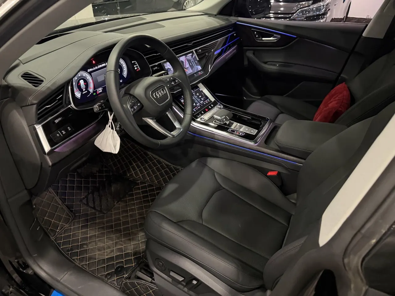 Audi Q8 (Imported) 2023 Q8 48V 3.0TFSI 55TFSI Luxury Dynamic Automatic Gear 9
