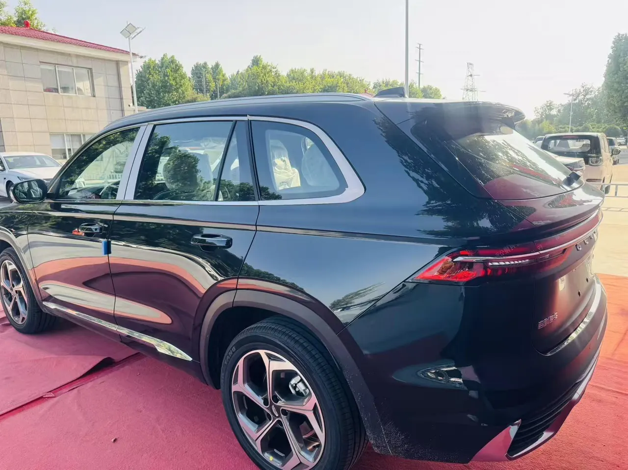 Geely 2026 XingyueL (Monjaro) 2.0TD Changfeng Mountain Version Automatic Gear 5
