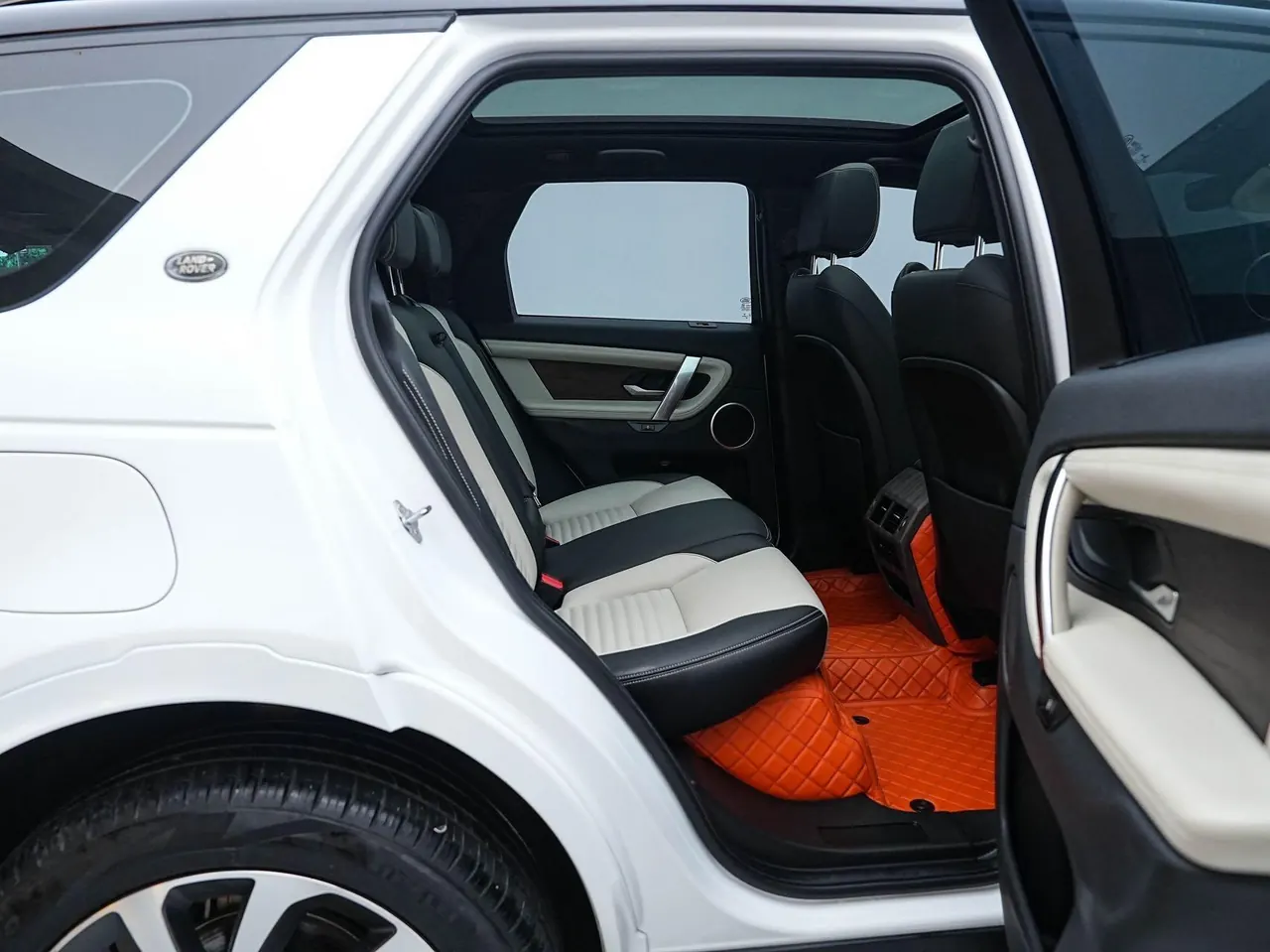 Land Rover 2020 Discovery Sports Edition 48V 2.0T 249PS R-Dynamic S Performance Edition Automatic Gear 9