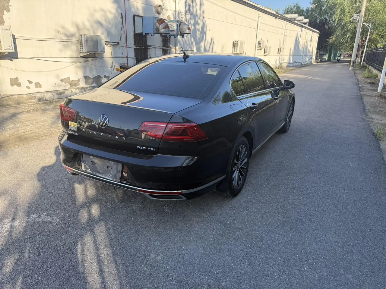 Volkswagen 2020 Magotan 2.0TSI 330TSI luxury automatic transmission 4