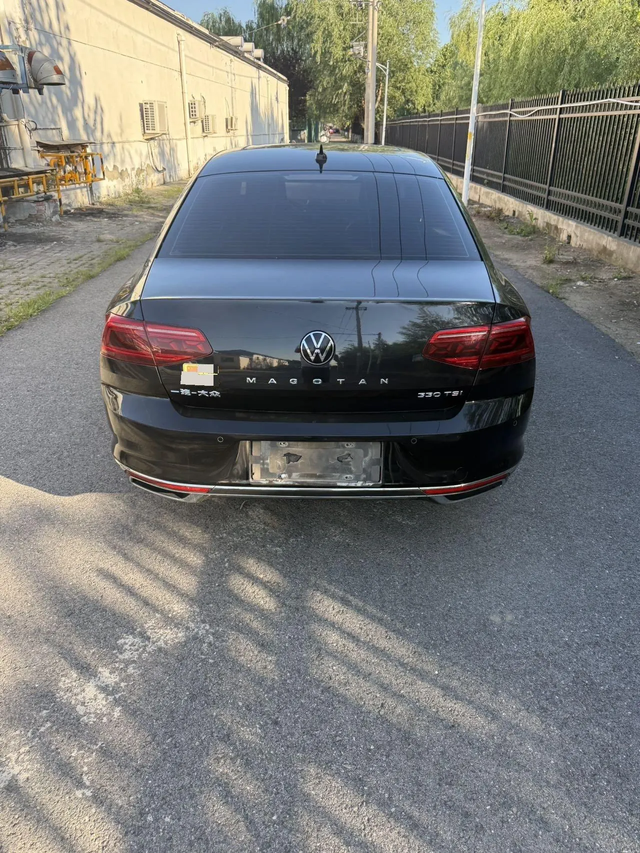 Volkswagen 2020 Magotan 2.0TSI 330TSI luxury automatic transmission 5
