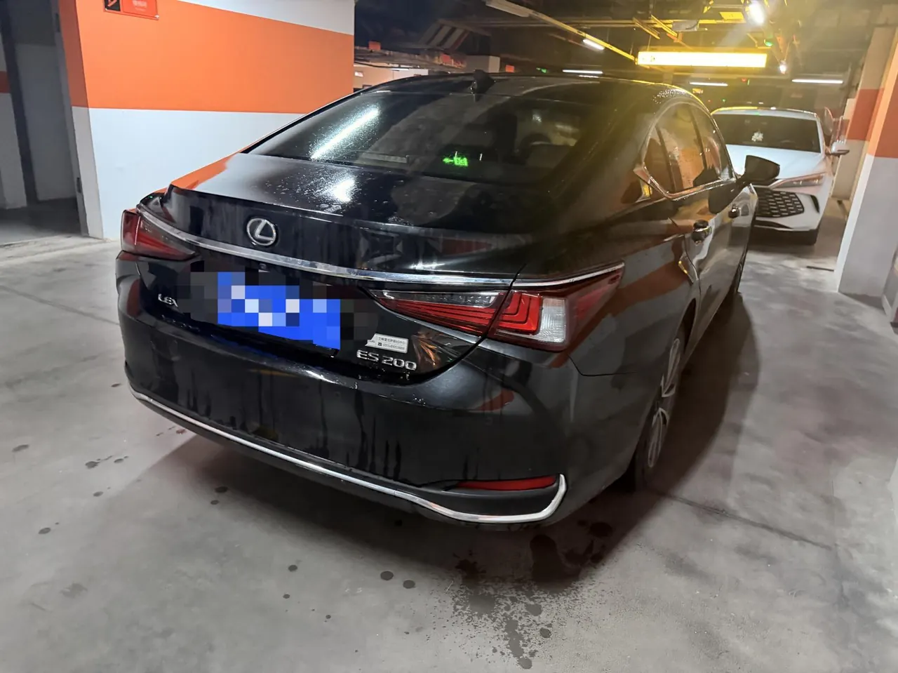 Lexus ES (Imported) 2023 ES200 2.0 Stepless Premium Edition Automatic Gear 5