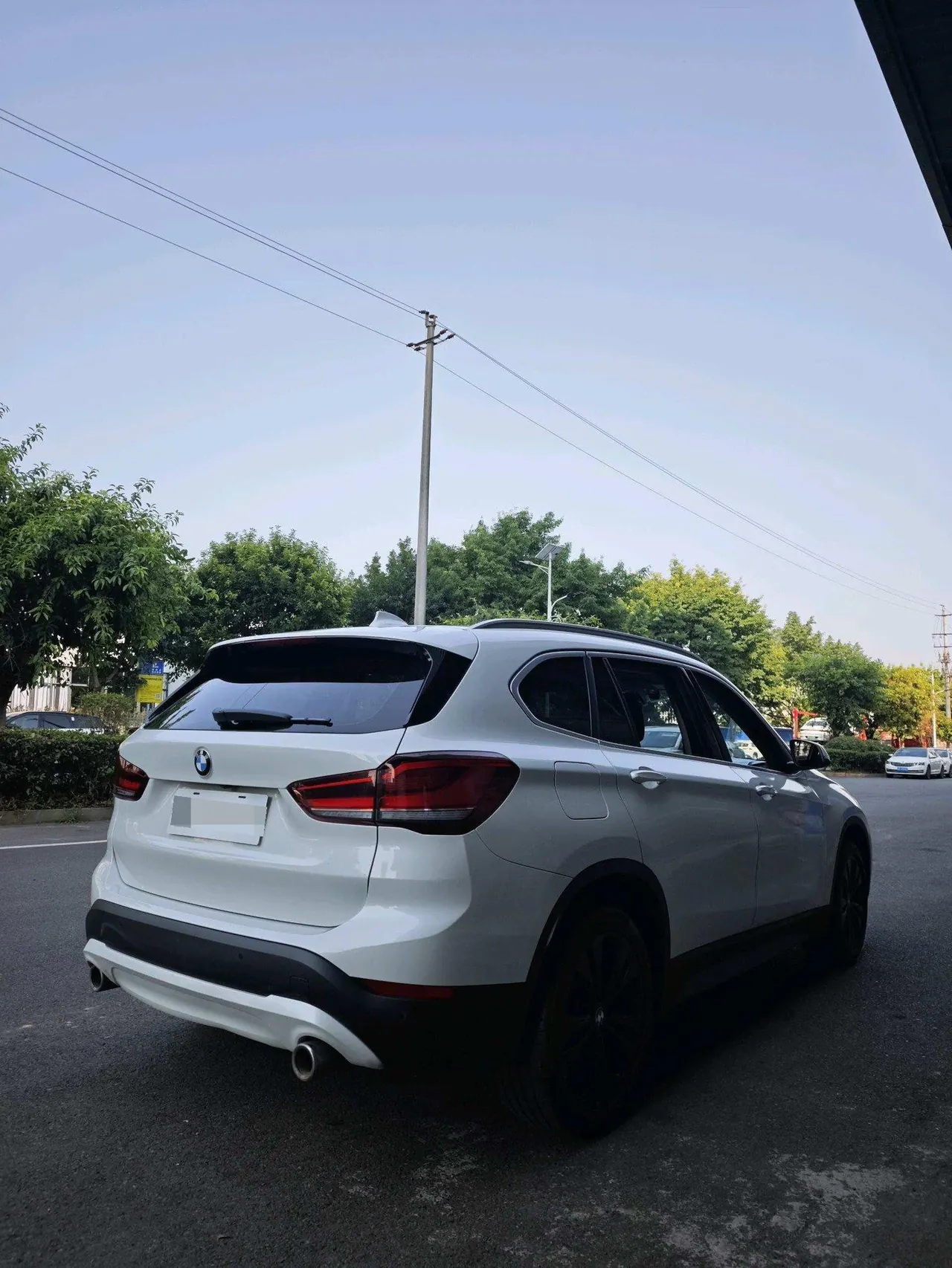 BMW 2020 X1 sDrive20Li 1.5T fashion automatic gear 10