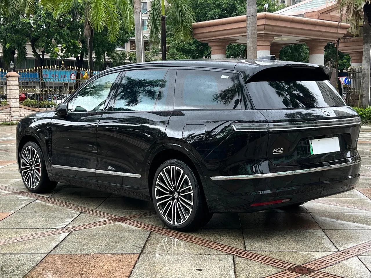 NIO 2026 ES8 6‑Seater Executive Signature Edition Automatic Transmission 6