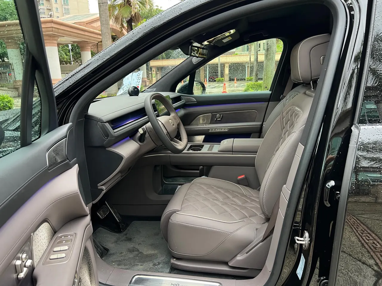 NIO 2026 ES8 6‑Seater Executive Signature Edition Automatic Transmission 7
