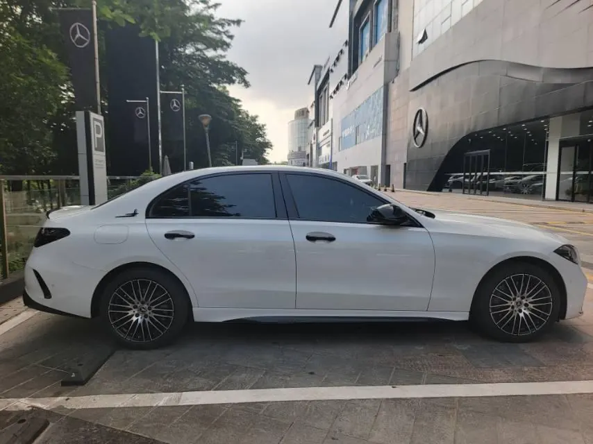 Mercedes Benz Class C 2026 C 260 L 48V 2.0T Sports Edition Automatic Gear 4