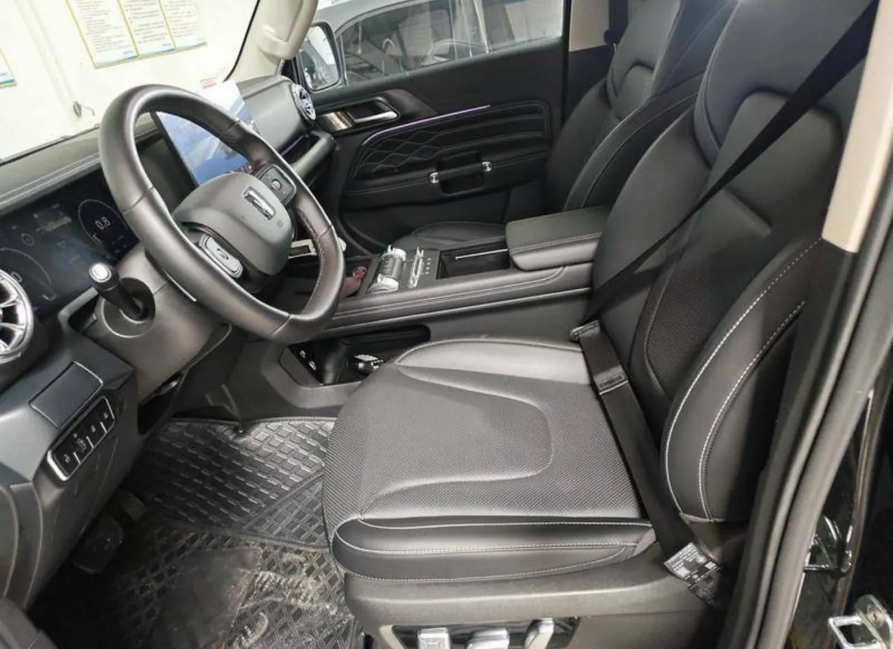Tank 2025 Tank 300 2.0T Conqueror Automatic 3