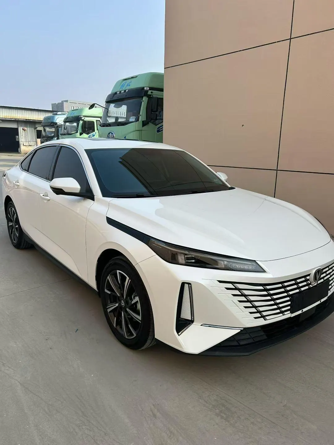 ChangAn 2025 Yidong 1.5T Blue Whale 500Bar Honorable Automatic Gear 3