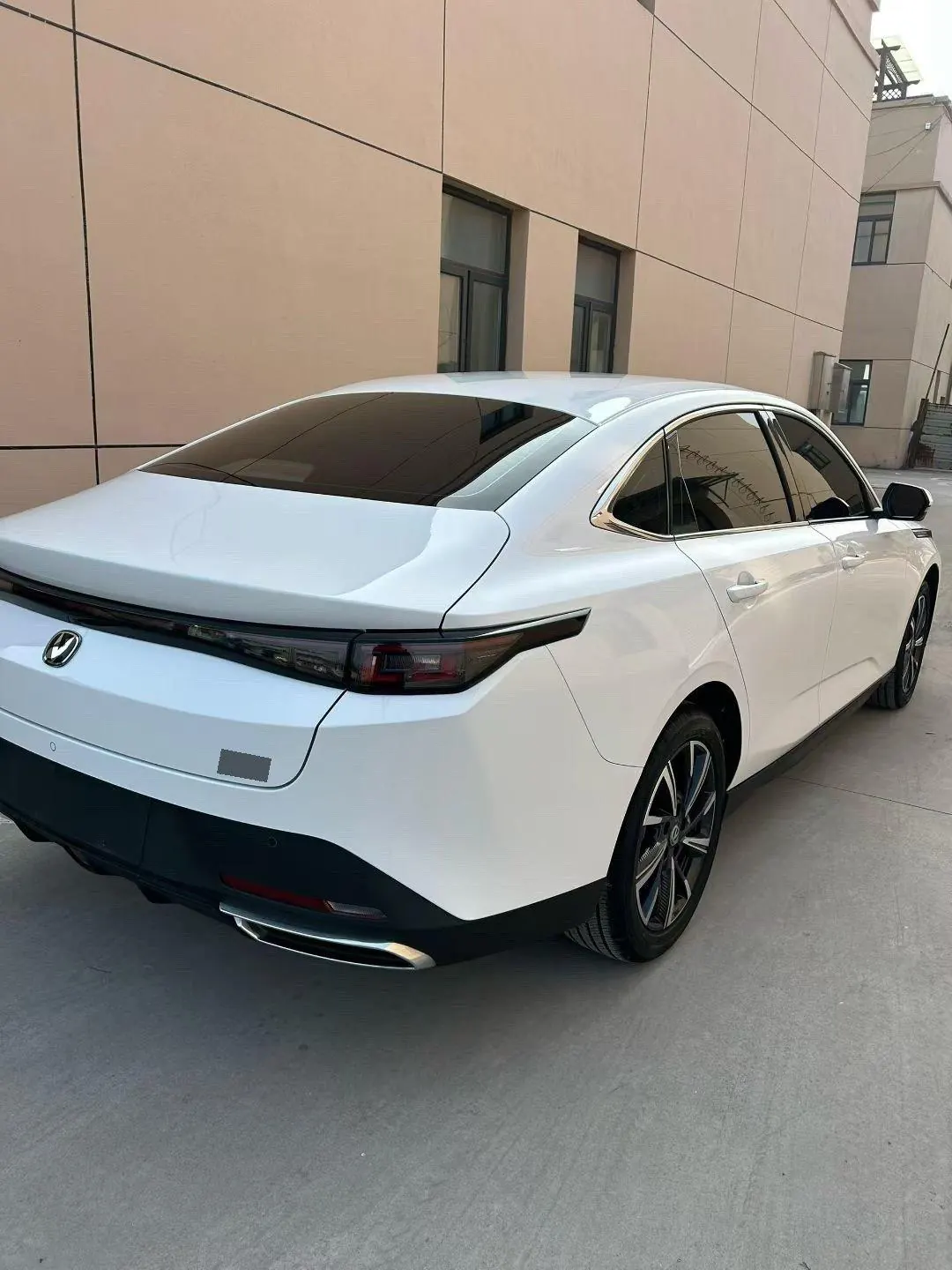 ChangAn 2025 Yidong 1.5T Blue Whale 500Bar Honorable Automatic Gear 5