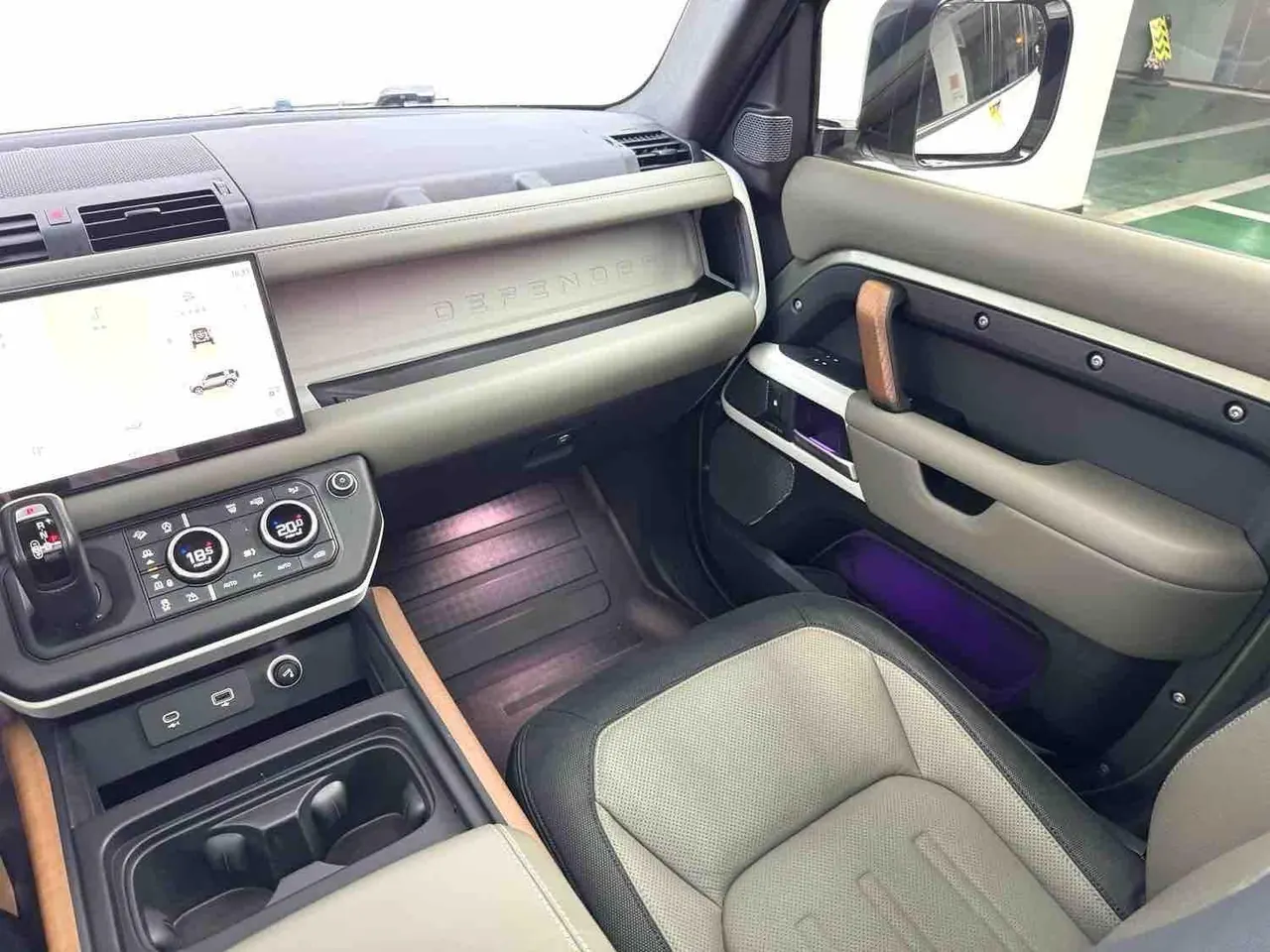 Land Rover Guard (Imported) 2022 Guard 110 48V 3.0T P400 X-DYNAMIC HSE Automatic Gear 8