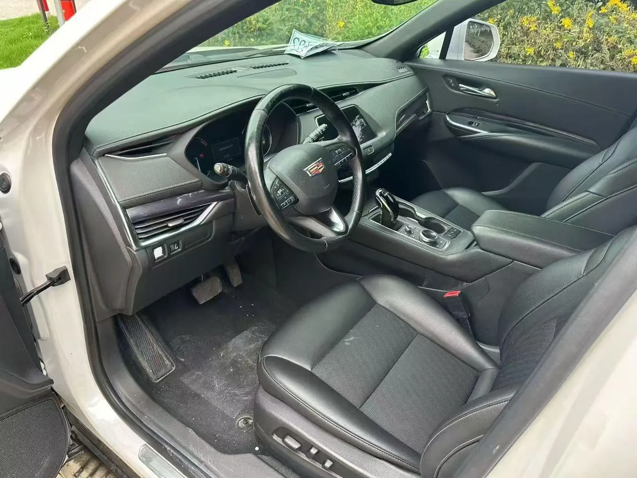 Cadillac 2020 XT4 2.0T 28T Two-Drive Leading Sports Automatic 3