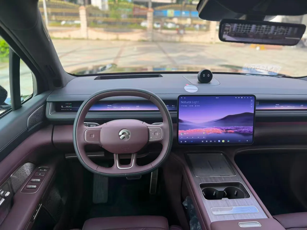 NIO 2026 ES8 6‑Seater Executive Signature Edition Automatic Transmission 12