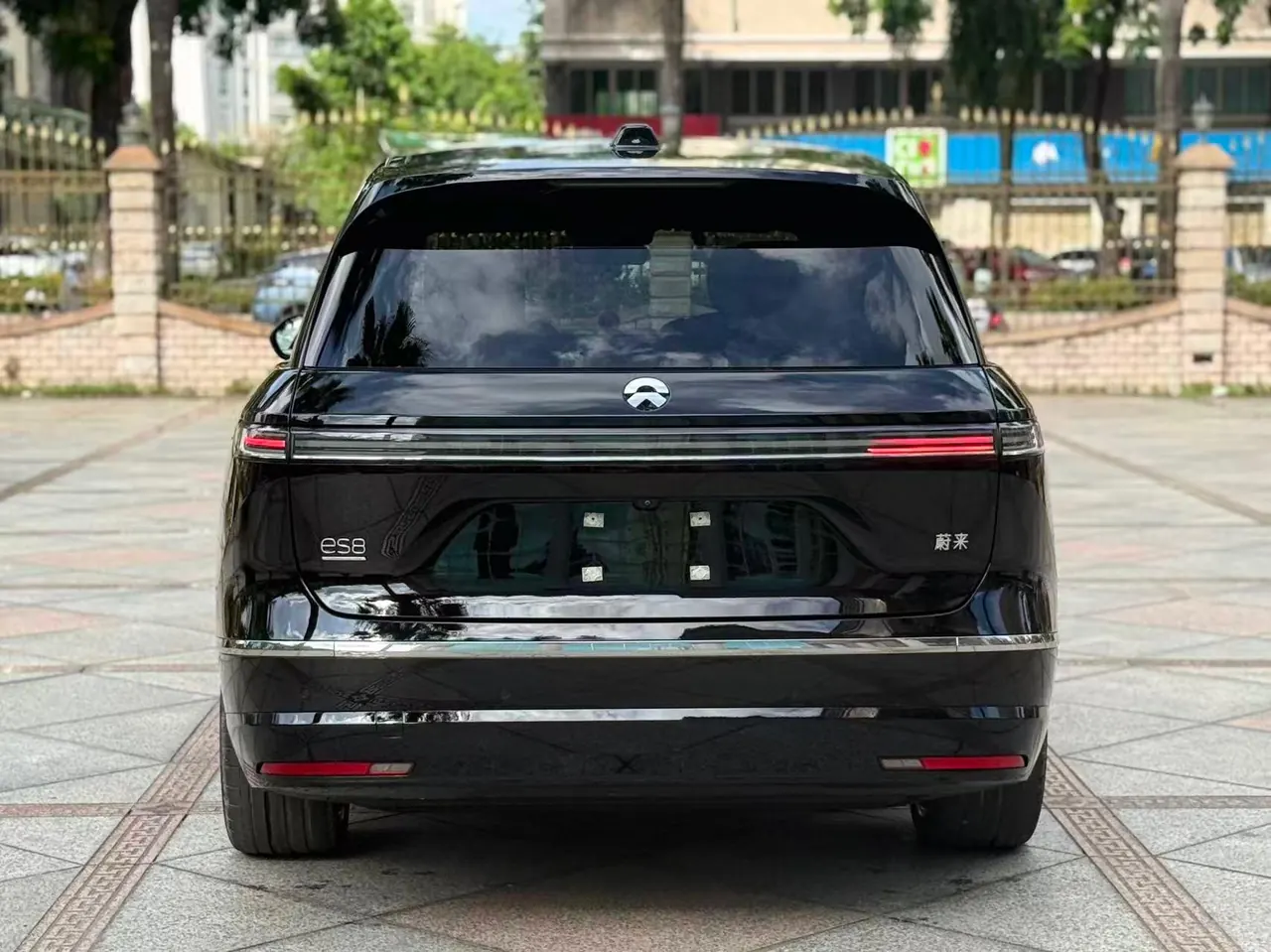 NIO 2026 ES8 6‑Seater Executive Signature Edition Automatic Transmission 5