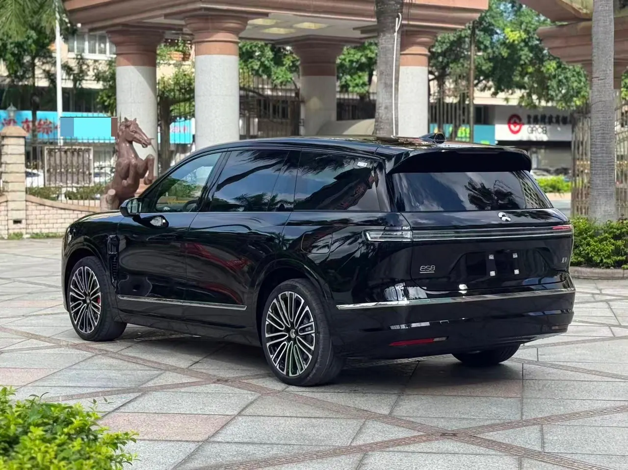 NIO 2026 ES8 6‑Seater Executive Signature Edition Automatic Transmission 6