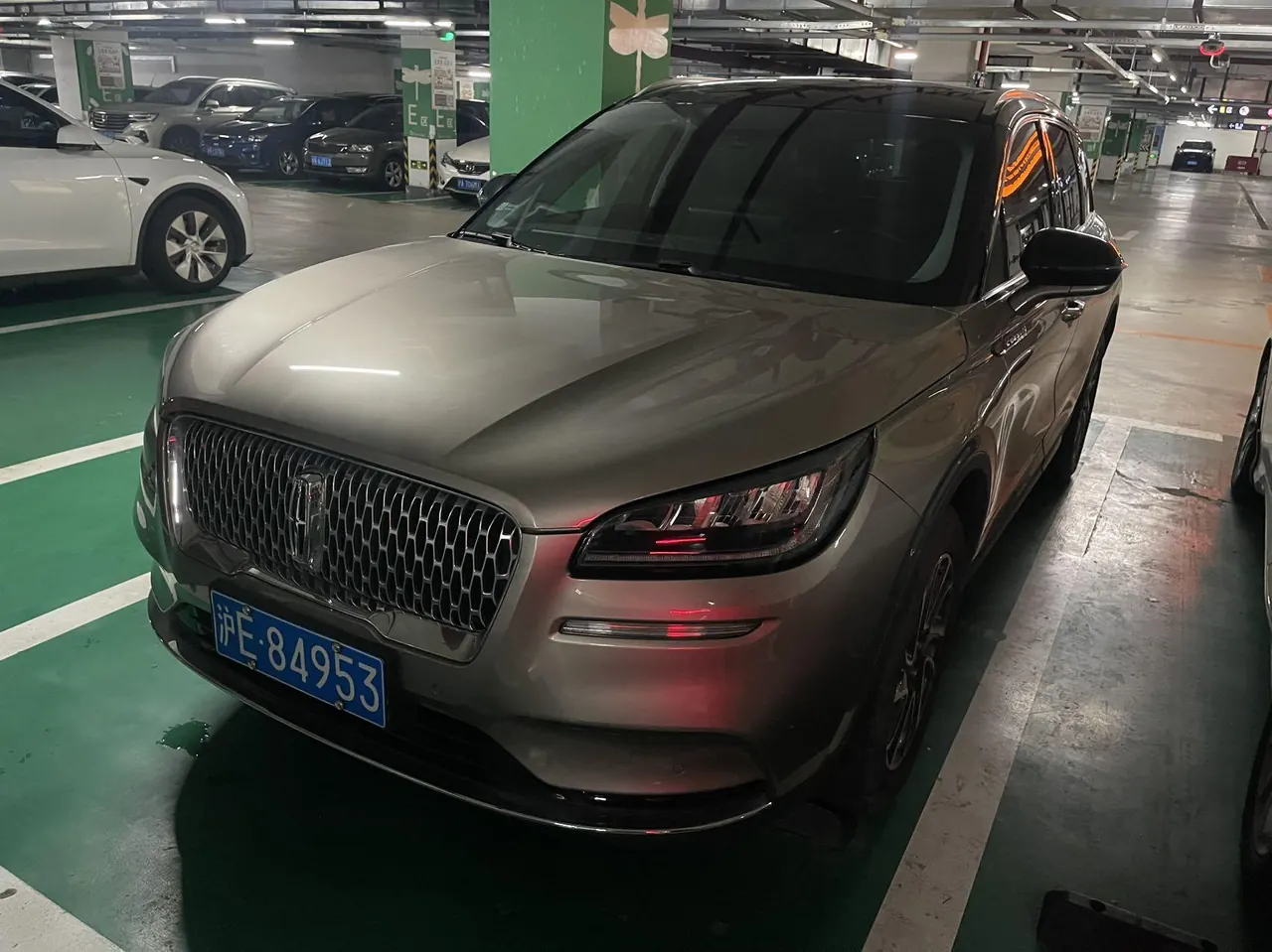 Lincoln 2021 adventurer 2.0T two-wheel drive Zunyue version automatic gear - View 1
