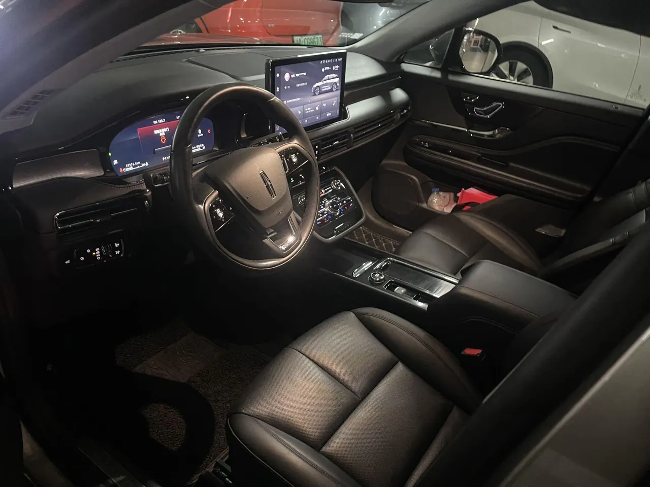 Lincoln 2021 adventurer 2.0T two-wheel drive Zunyue version automatic gear 6