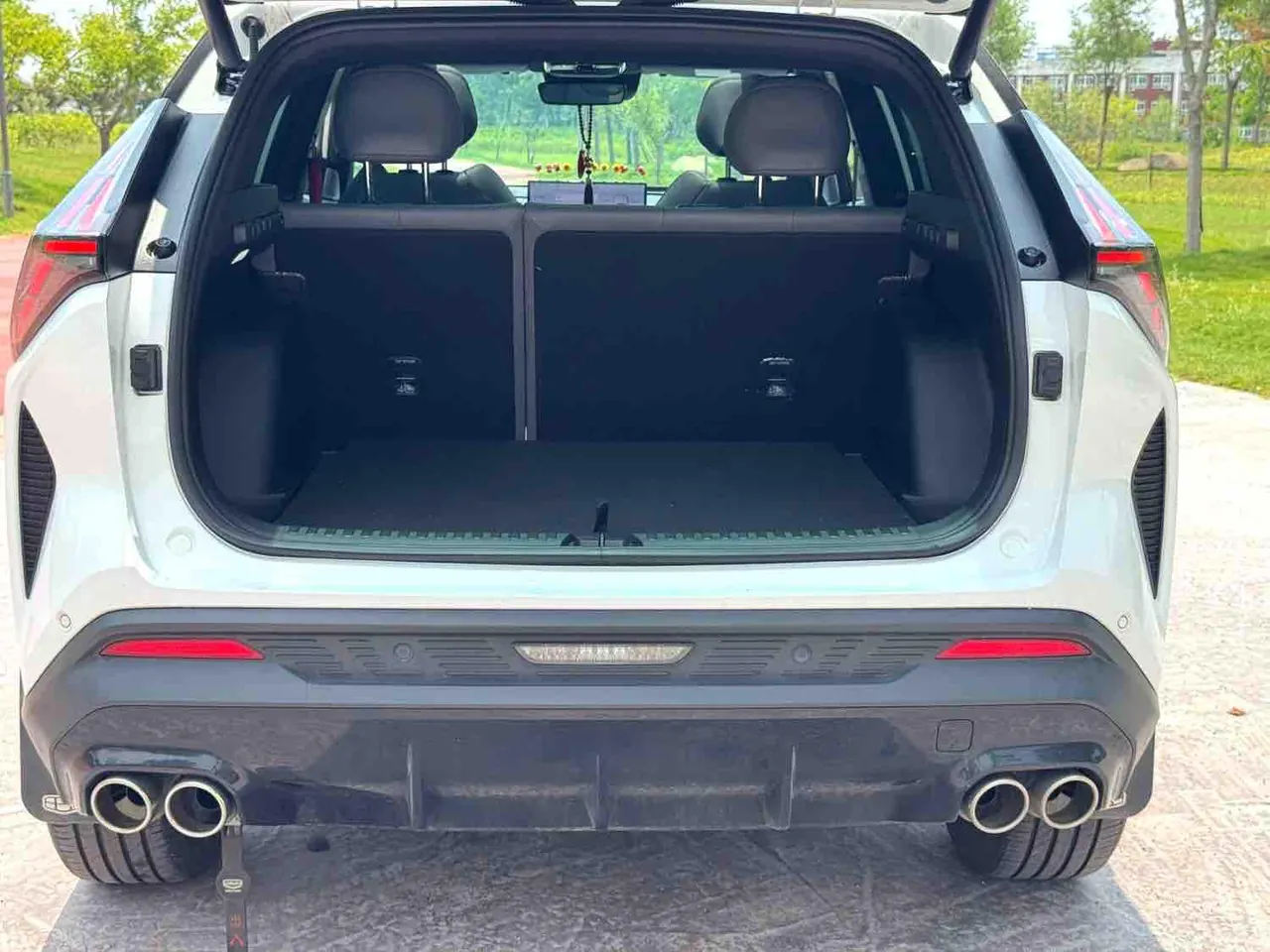 Geely 2026 Boyue 1.5TD Beautiful Automatic 11