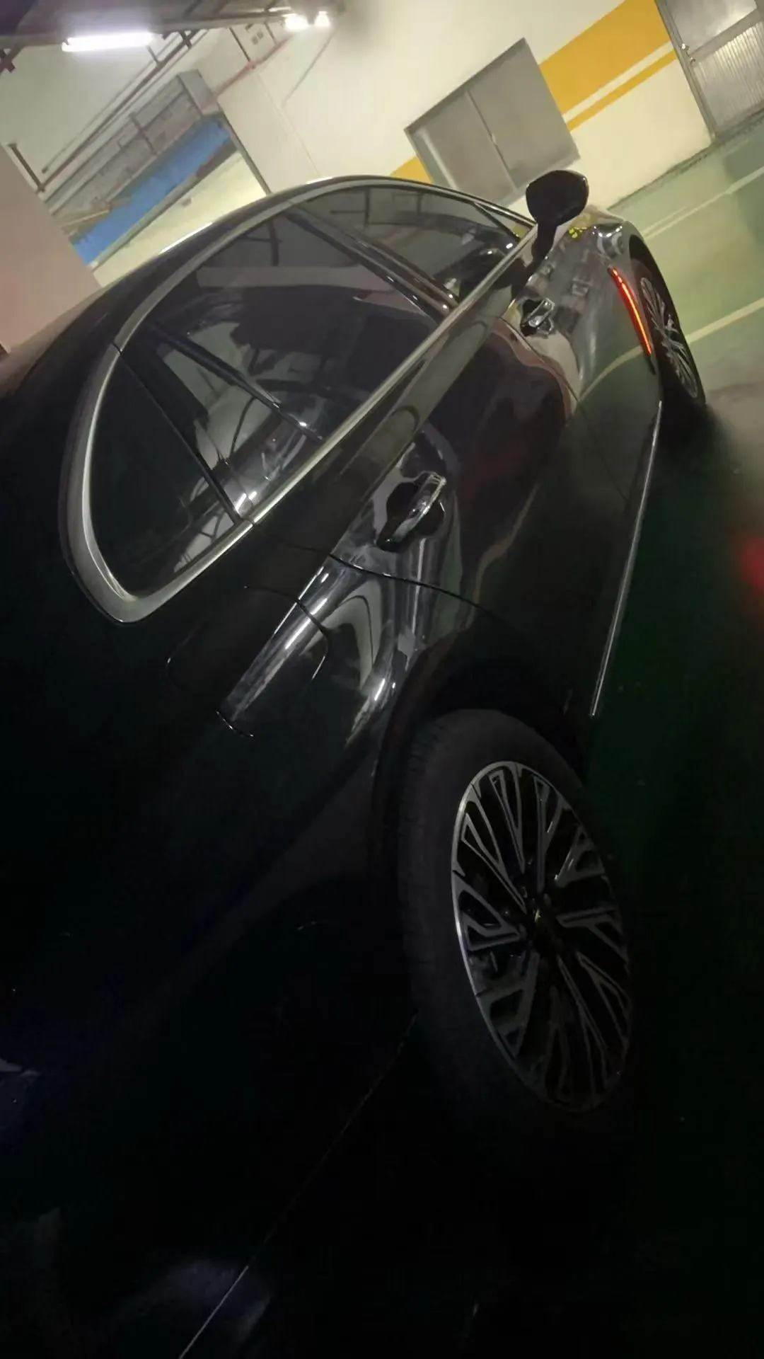 HongQi 2025 H5 2.0T Flag Chang 500000 Commemorative Automatic Gear 4
