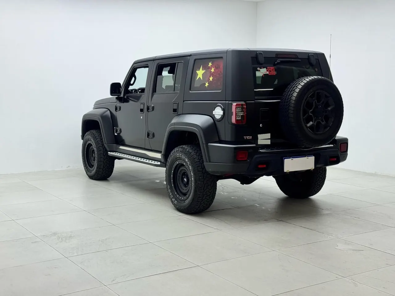 Beijing 2021 BJ40 2.0T four-wheel drive blade hero version chivalrous automatic gear 9