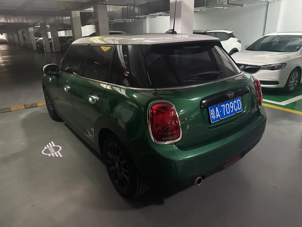 MINI Mini 5-Door (Imported) 2021 Mini Cooper 1.5T Classic Auto 7