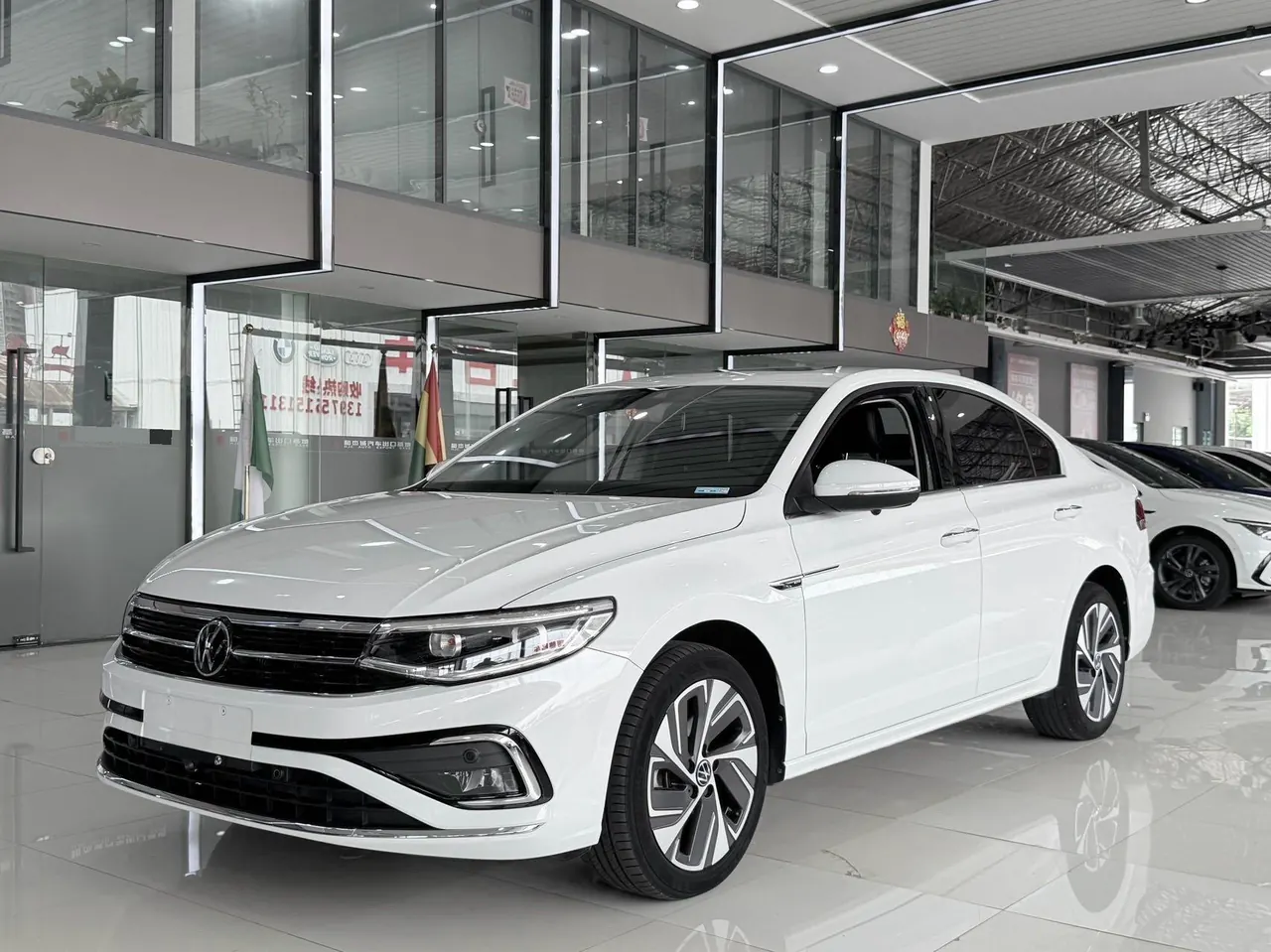 Volkswagen 2023 Bora 1.4TSI 280TSI Zunxing Edition Automatic Gear - View 1
