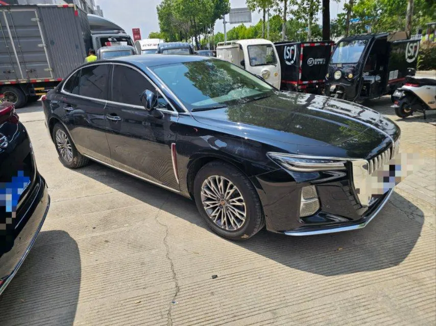 HongQi 2025 H5 1.5T Flag Rhyme 500000 Commemorative Automatic Gear 2