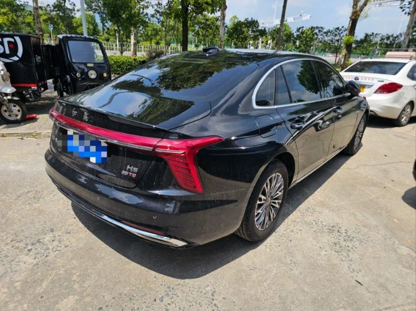 HongQi 2025 H5 1.5T Flag Rhyme 500000 Commemorative Automatic Gear 4