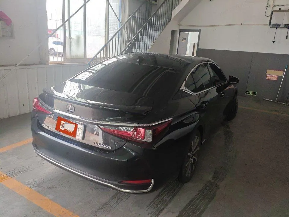 Lexus ES (Imported) 2020 ES300h 2.5 Stepless Premium Edition Automatic Gear 2