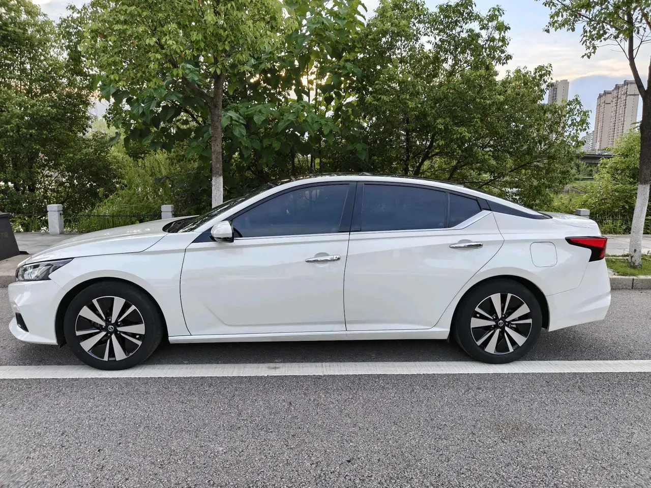 Nissan 2021 Teana 2.0 Stepless XL Comfort Edition Automatic Gear 4