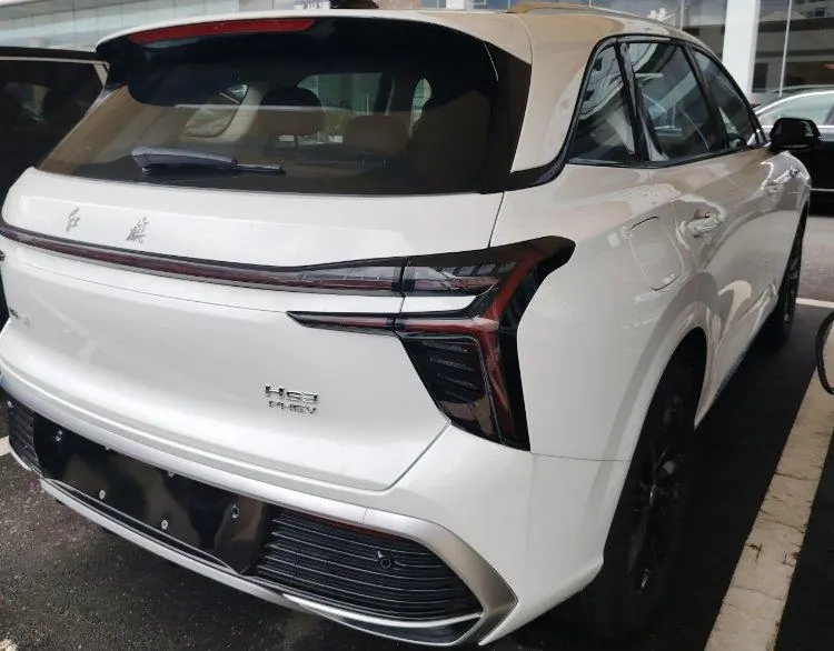 HongQi 2025 HS3 PHEV 1.5T 117km Strong Edition Automatic Gear 3