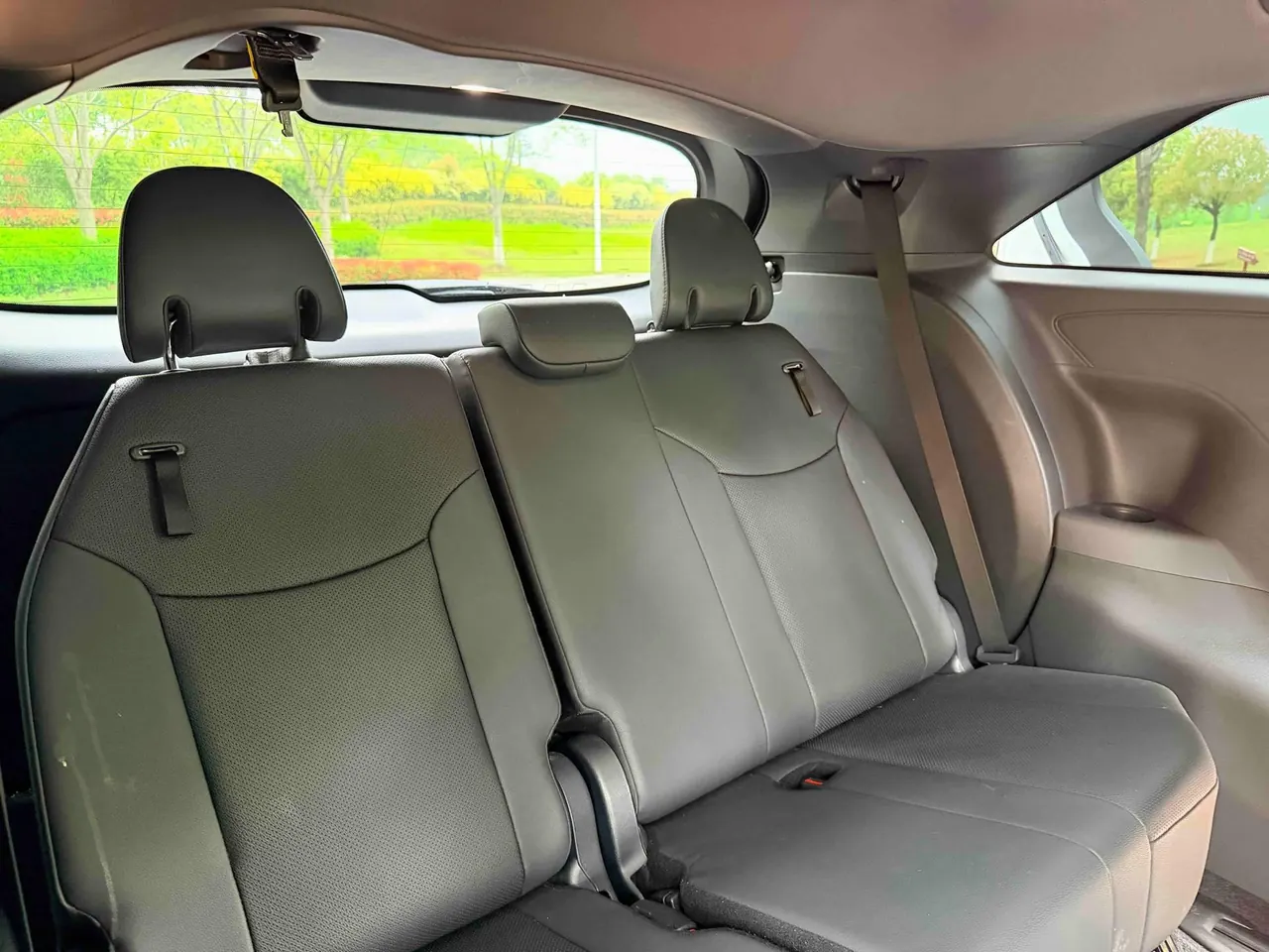 Toyota 2021 Sai 2.5 Stepless Premium Edition Automatic Gear 11