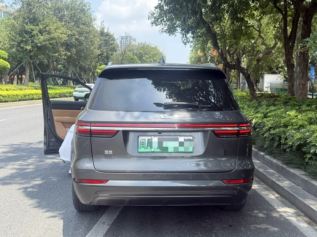 Li 2021 ONE 1.2T extended range 6-seat automatic gear 10