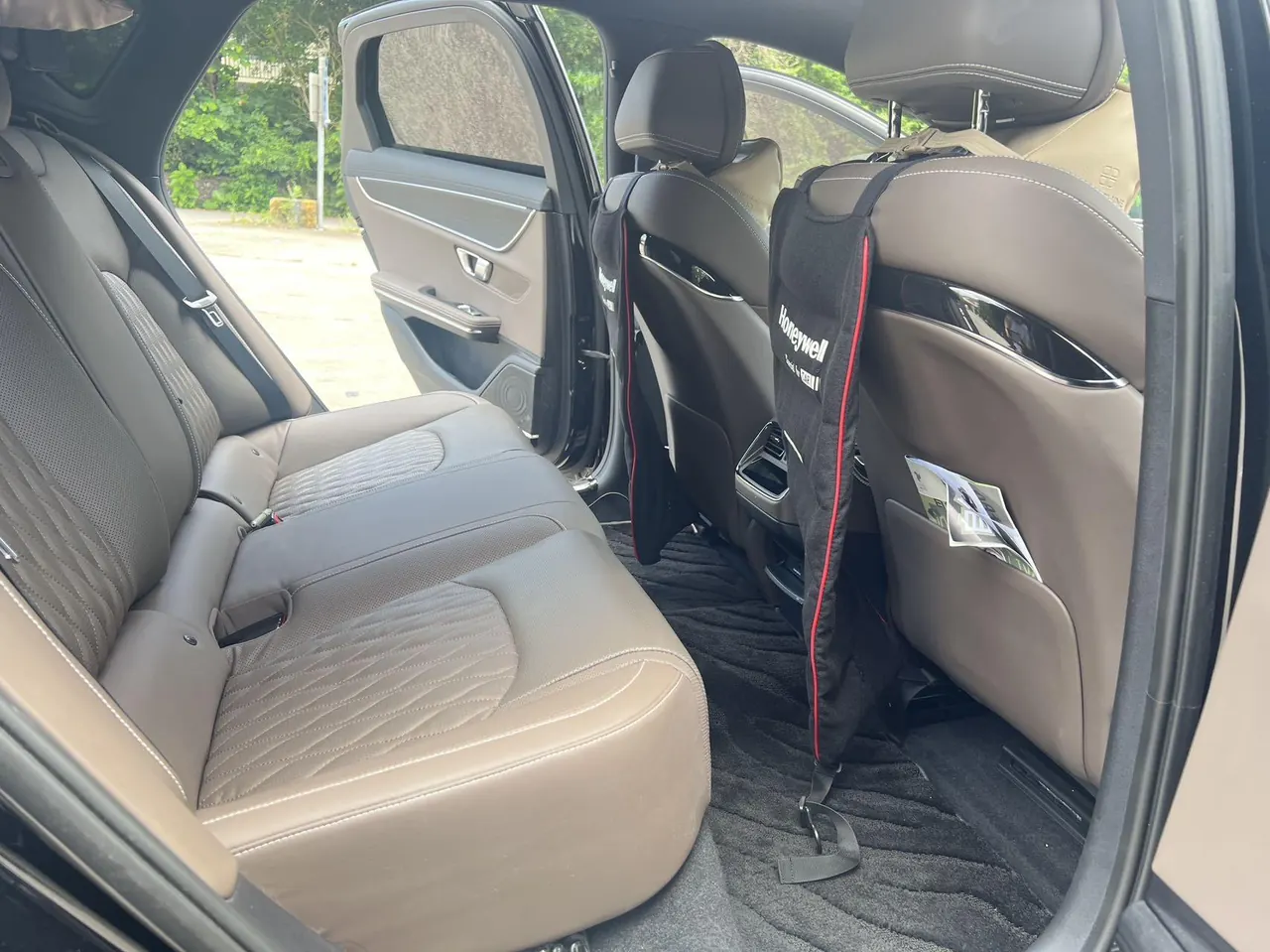 BYD 2020 Han four-wheel drive high-performance flagship automatic gear 6