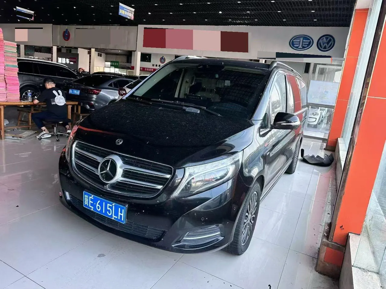 Mercedes Benz 2021 Vito 2.0T Business Edition 7-seat Automatic Gear - View 1