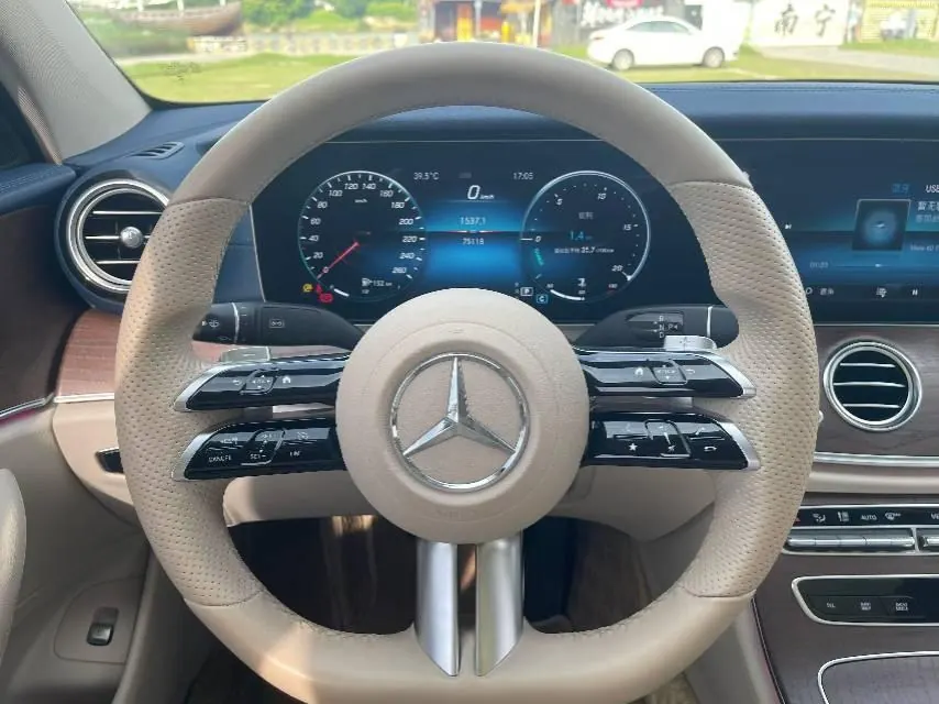 Mercedes Benz E-Class 2021 E 300 L 2.0T Fashion Automatic Gear 5