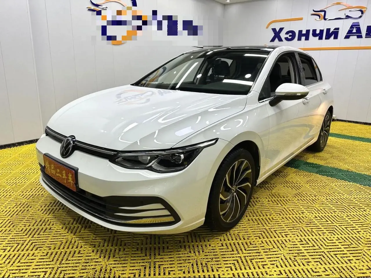 Volkswagen 2021 Golf 8 PRO 1.4TSI 280TSI Automatic - View 1