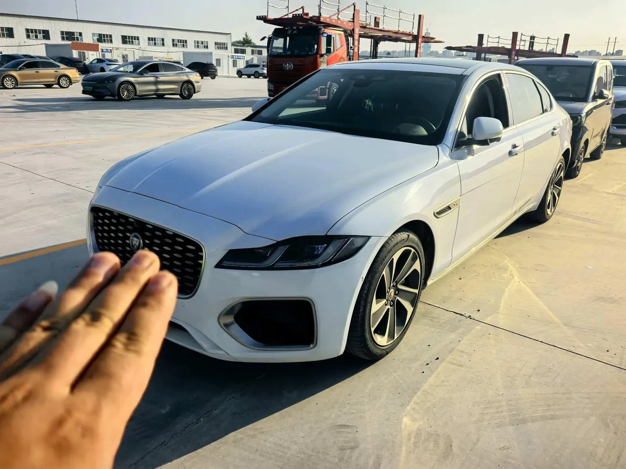 Jaguar 2021 XFL 2.0T P 10000.00g Drive Elite Deluxe Automatic Gear - View 1