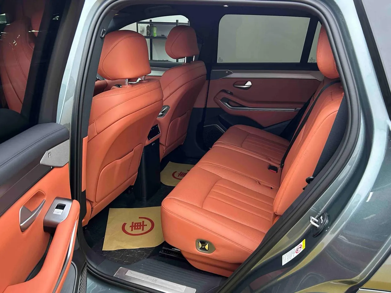 BYD 2025 Tang L DM 1.5T stepless 200KM four-wheel drive laser Radar flagship automatic gear 5