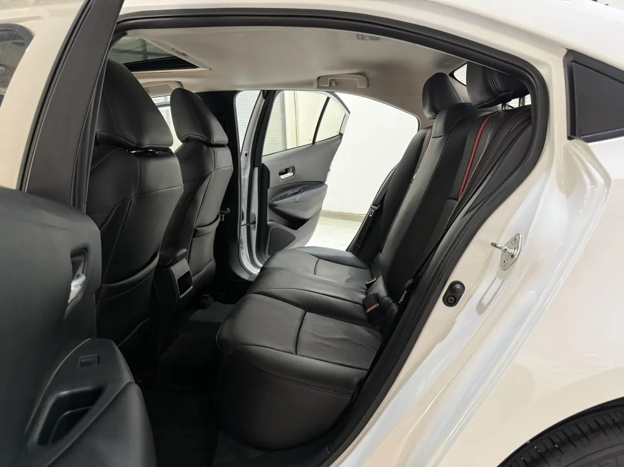 Toyota 2021 corolla 1.2T stepless elite PLUS version of automatic gear 8
