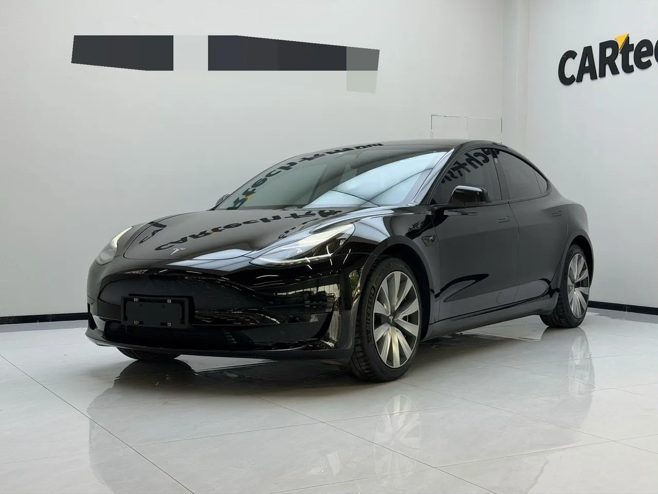 Tesla 2020 Model 3 Standard Endurance Rear Drive Upgraded Automatic Gear - View 1