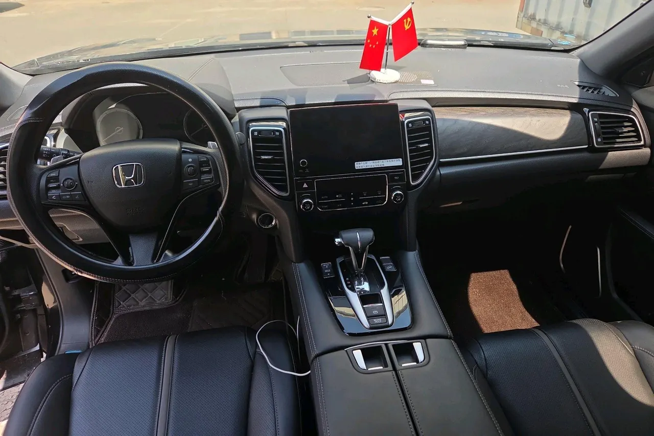 Honda 2020 UR-V 1.5T Stepless 240TURBO Two-Drive Zhiyue Edition Automatic Gear 4