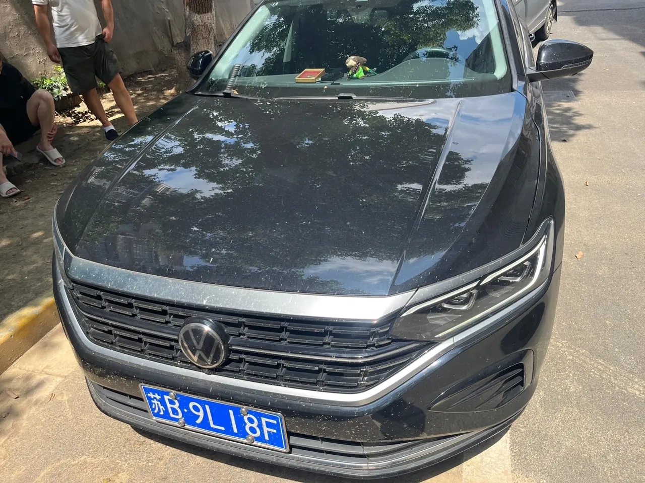 Volkswagen 2024 Passat 2.0TSI 380TSI Deluxe Edition Automatic 2
