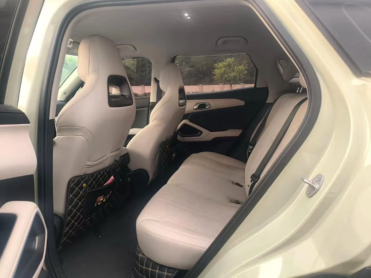 BYD 2024 Yuan UP 401KM Leading Automatic Gear 5