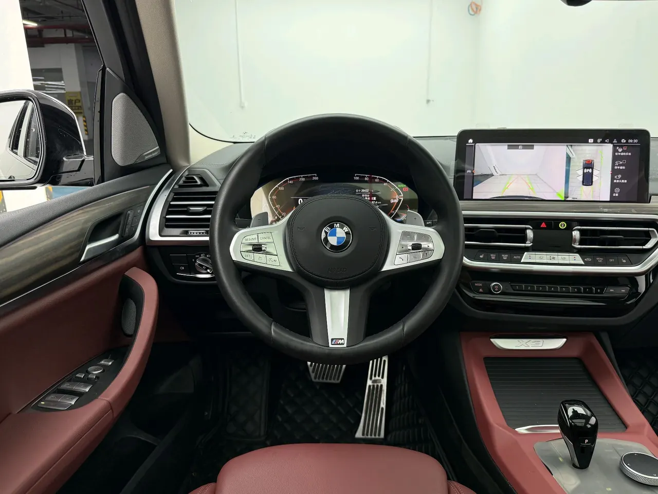 BMW 2023 X3 xDrive30i 2.0T Leading M Obsidian Night Suit Automatic Gear 2