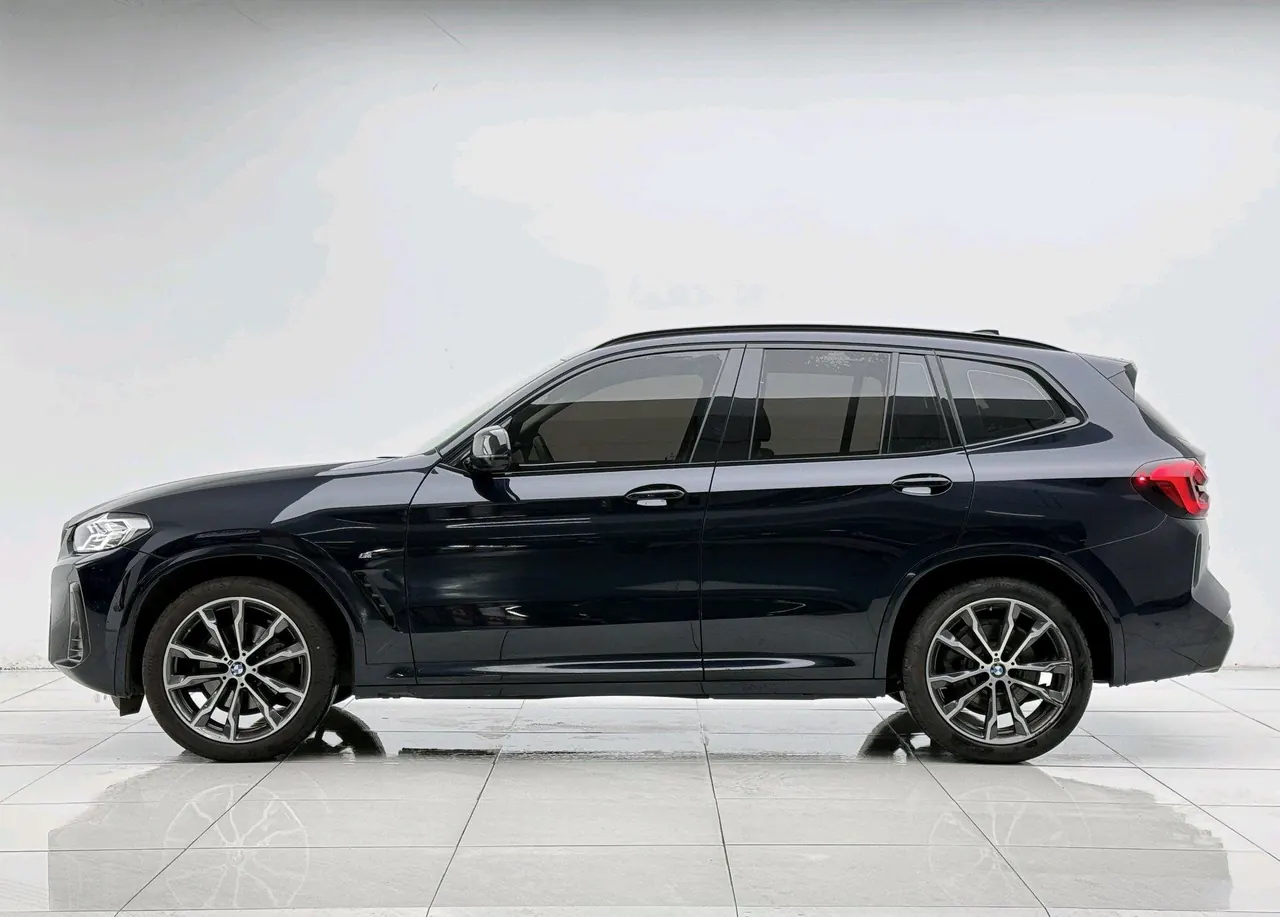 BMW 2023 X3 xDrive30i 2.0T Leading M Obsidian Night Suit Automatic Gear 5