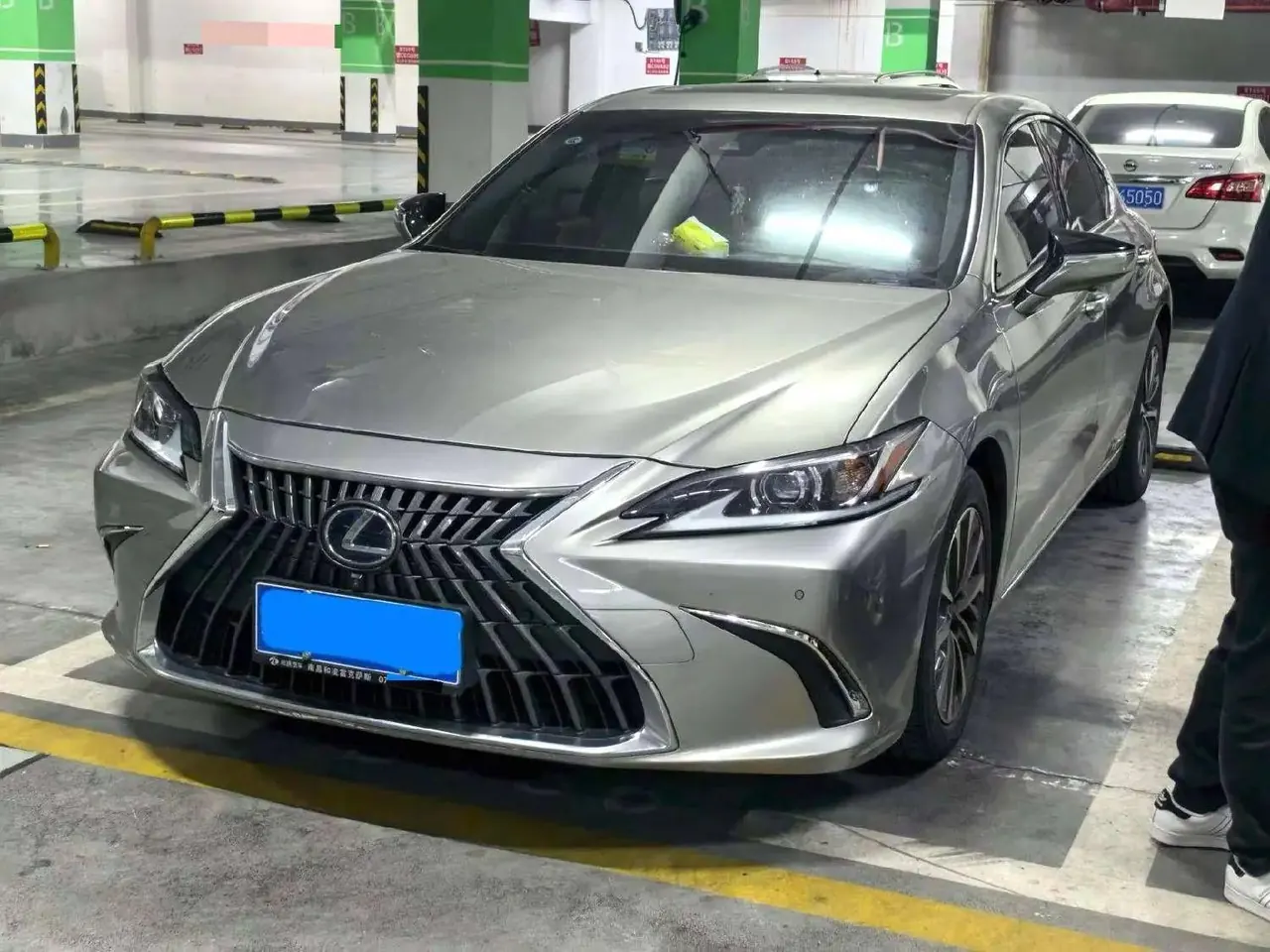 Lexus ES (Imported) 2021 ES300h 2.5 Stepless Excellence Edition Automatic Gear - View 1