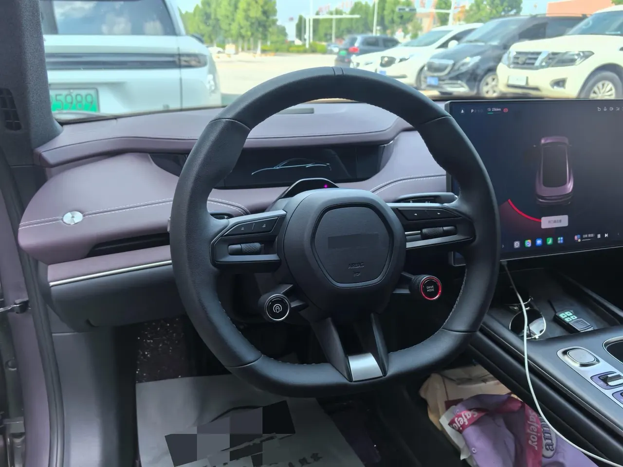 MI 2024 SU 7 830km Rear Drive Ultra Long Endurance High-end Smart Drive Pro Edition Automatic Gear 5