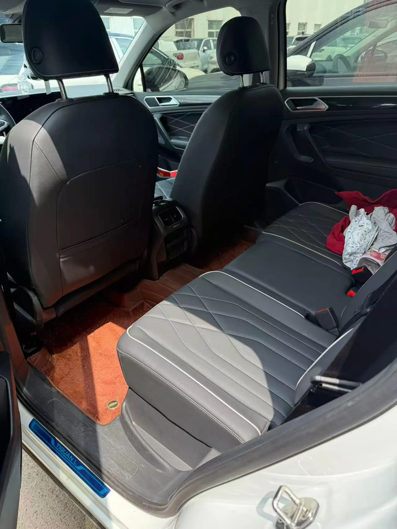 Volkswagen 2024 Tiguan L 1.5TSI 300TSI Two‑Wheel‑Drive Longteng Edition Automatic Transmission 4